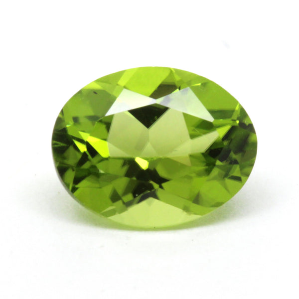 2.03ct Oval Peridot Green VVS Natural Unheated Brazil 7x8.9mm